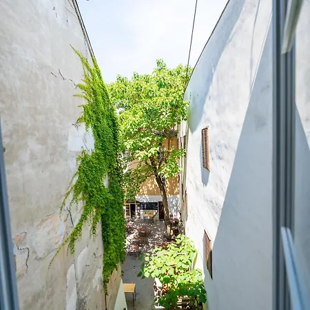 ホステル Party Kralikarna ミクロフ